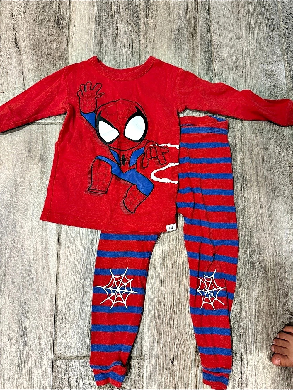 Gap Baby & Toddler Spider-Man Organic Brushed Cotton PJ Set Cotton PJ Set Red &